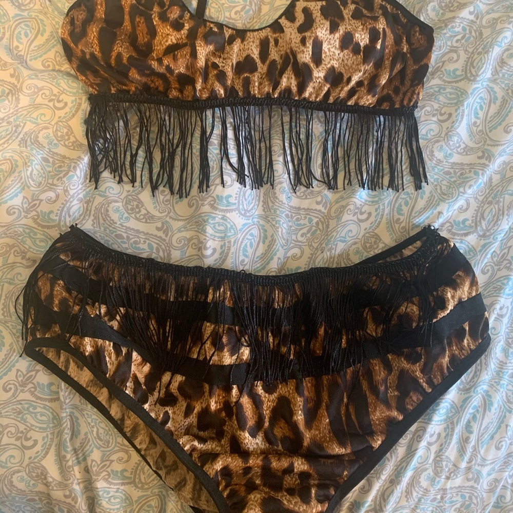 Leopard Print Bra and Panty Set